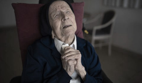 Qui est sœur André, 118 ans, la Française devenue la nouvelle doyenne de  l'humanité ?