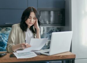 Un écart salarial de 157 000 euros en 20 ans pour les femmes