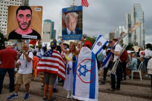 Les 20 derniers otages vivants du Hamas de retour en Israël