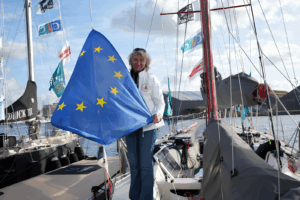 Qui est Catherine Chabaud, nouvelle ministre de la Mer et de la Pêche et première femme à boucler un Vendée Globe ?