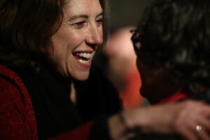 Laurence Ruffin, première femme maire de Grenoble : le parcours d’une cheffe d’entreprise devenue figure politique