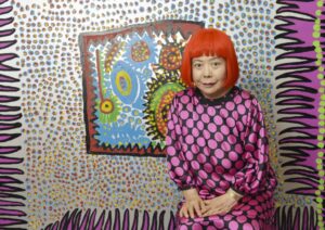 Mort de Yayoi Kusama à 97 ans : l’artiste japonaise aux pois qui a révolutionné l’art contemporain